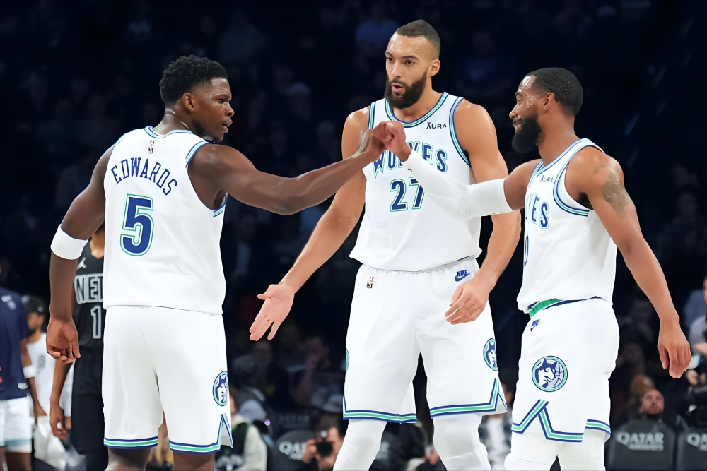 清晨明尼苏达森林狼伤情更新——意大利杯节点到来；气氛紧张；细节决定成败(明尼苏达事件女主角)