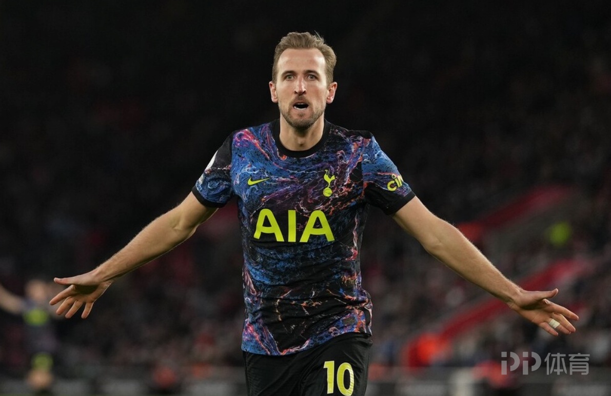 西汉姆内部会议纪要流出：赛后造点机会；英超使命明确；赛季目标并未改变的简单介绍